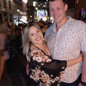 Meet your Posher, Chloe